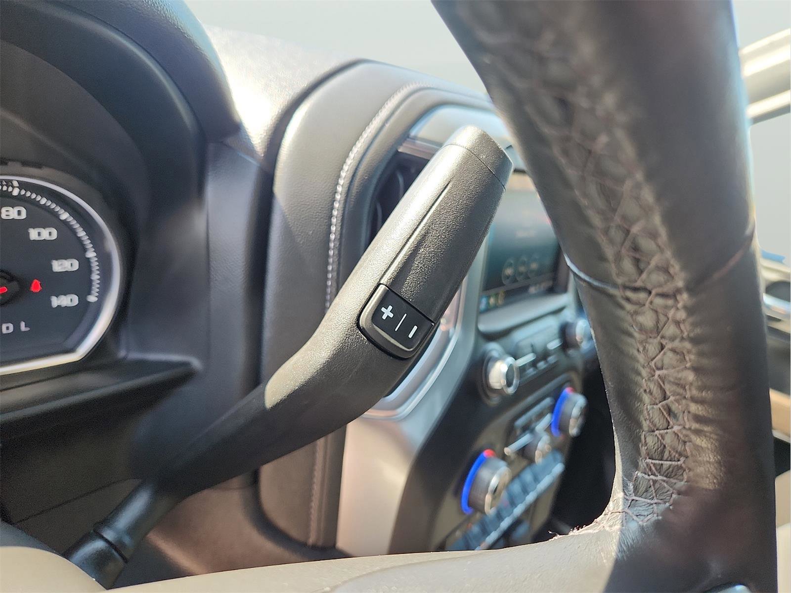 Used 2021 Chevrolet Silverado 1500 LT w/ Bed Protection Package AWD/4WD image 12