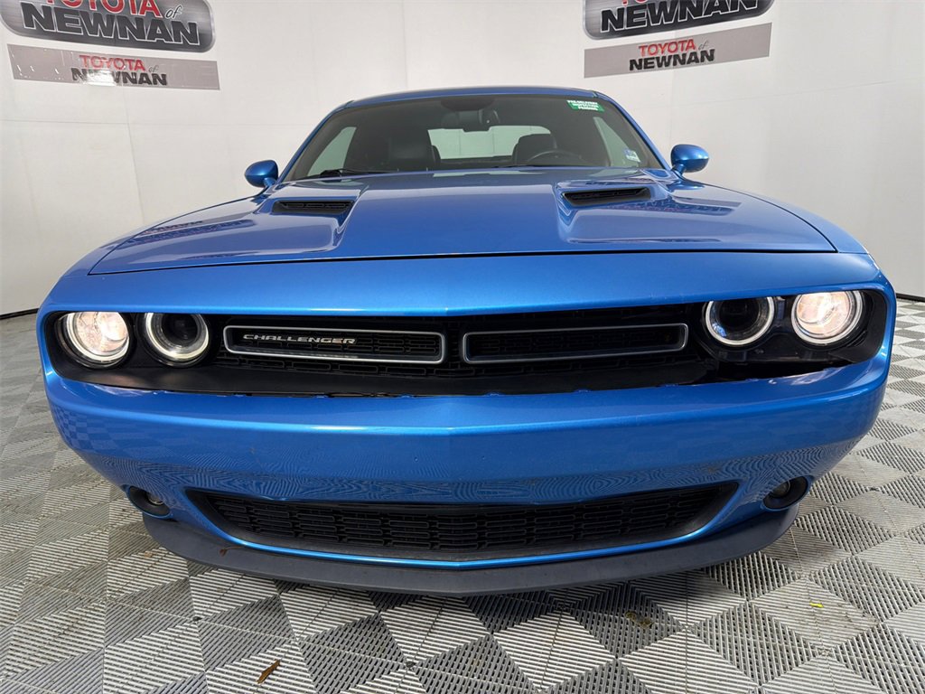 Used 2015 Dodge Challenger SXT Plus image 10