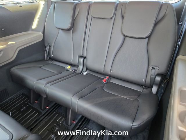 New 2026 Kia Carnival SX FWD image 16