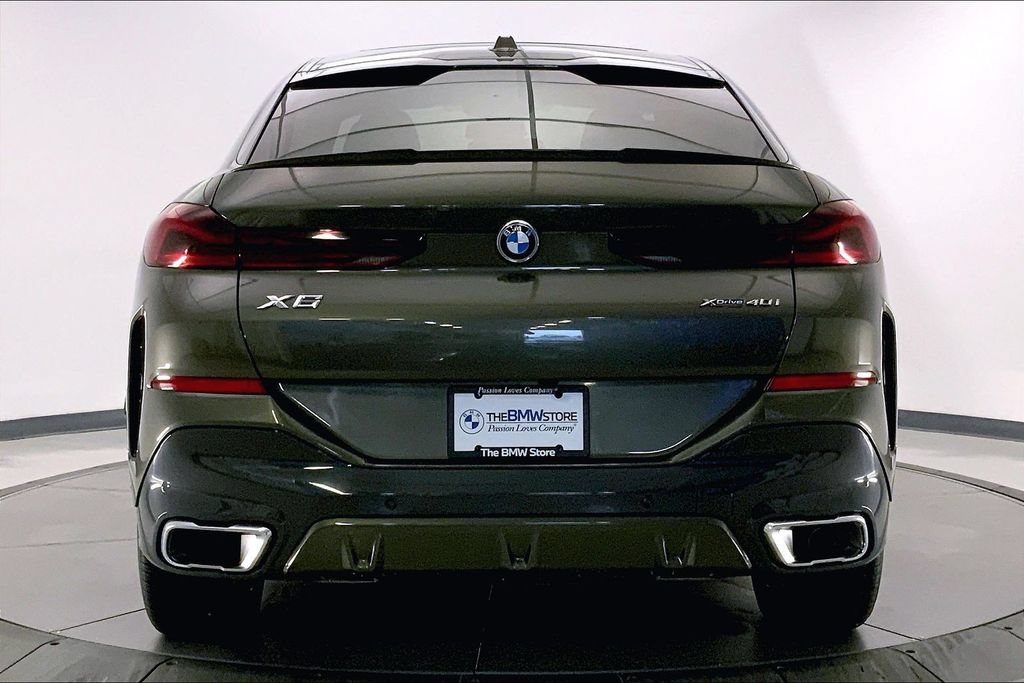 Certified 2026 BMW X6 xDrive40i AWD/4WD image 3