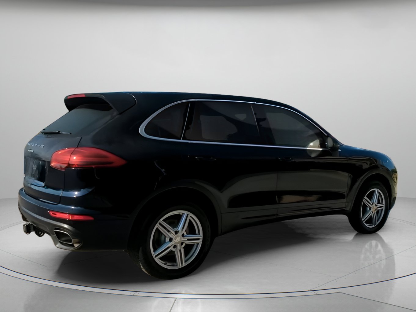 Used 2016 Porsche Cayenne image 28