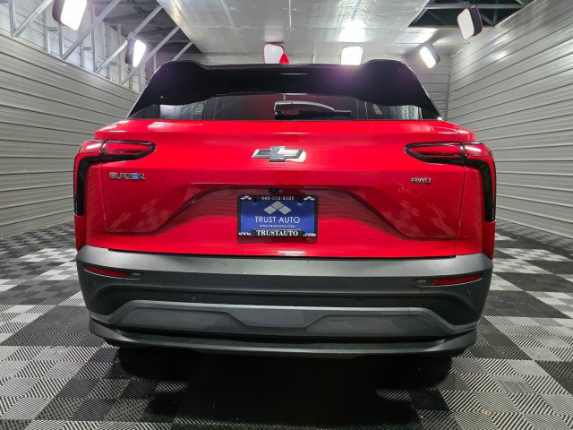 Used 2024 Chevrolet Blazer EV LT AWD/4WD image 6