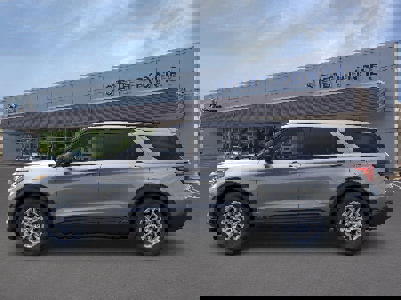 New 2026 Ford Explorer Active image 3