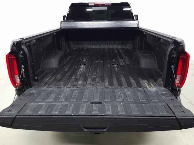 Used 2023 GMC Sierra 3500 Denali image 9
