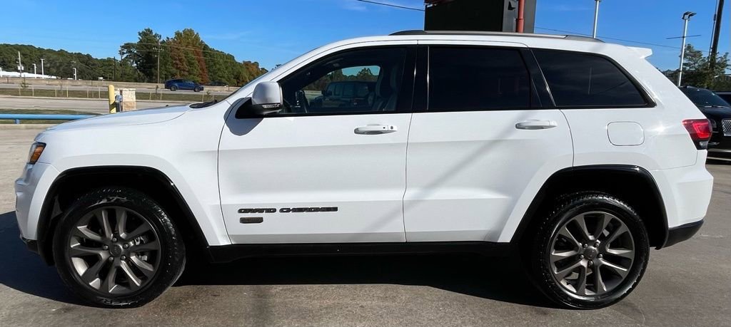 Used 2016 Jeep Grand Cherokee Limited 75th Anniversary image 7