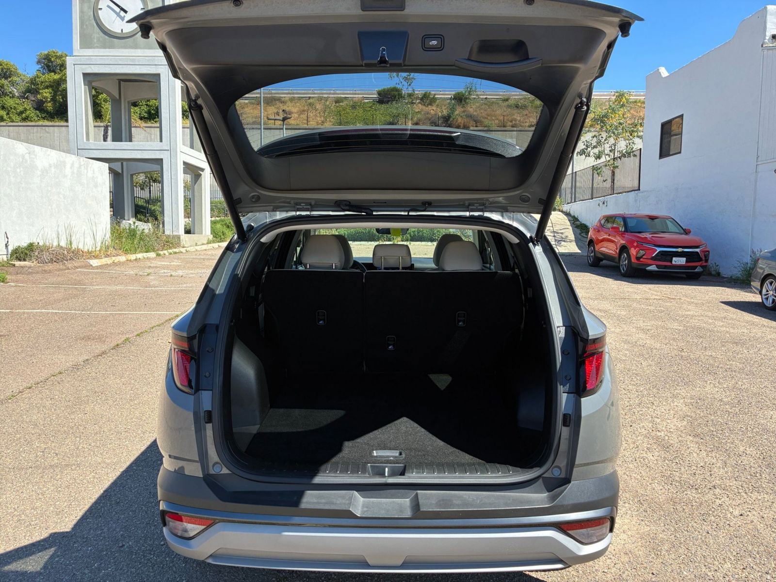 Used 2025 Hyundai Tucson SEL FWD image 33