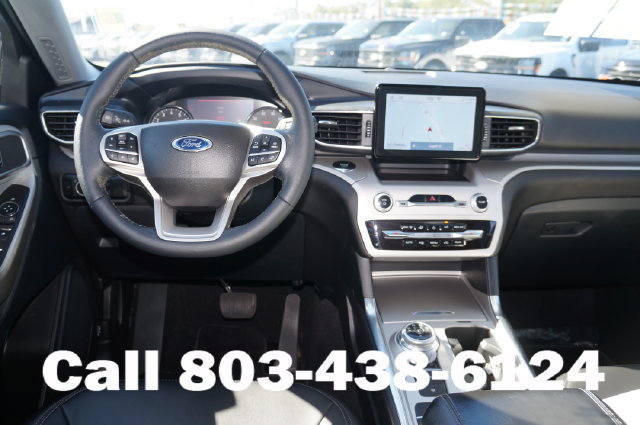 Used 2023 Ford Explorer XLT w/ Equipment Group 202A RWD image 16