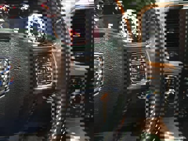 Used 2015 RAM 1500 Outdoorsman image 13