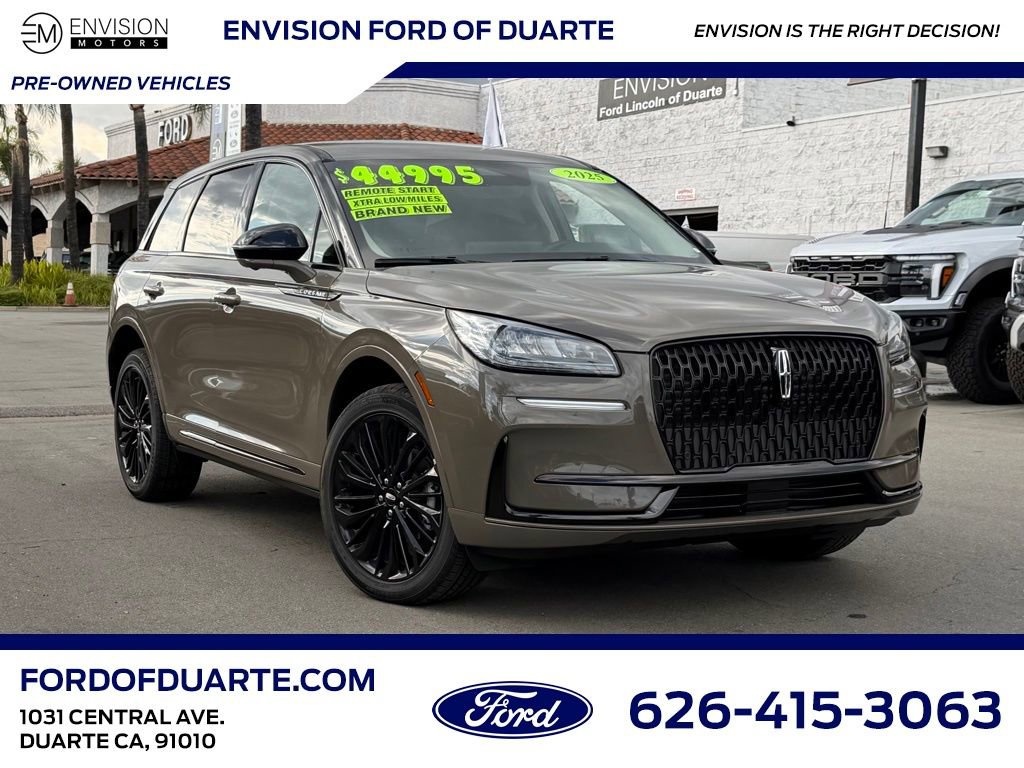 Used 2025 Lincoln Corsair FWD w/ Equipment Group 101A