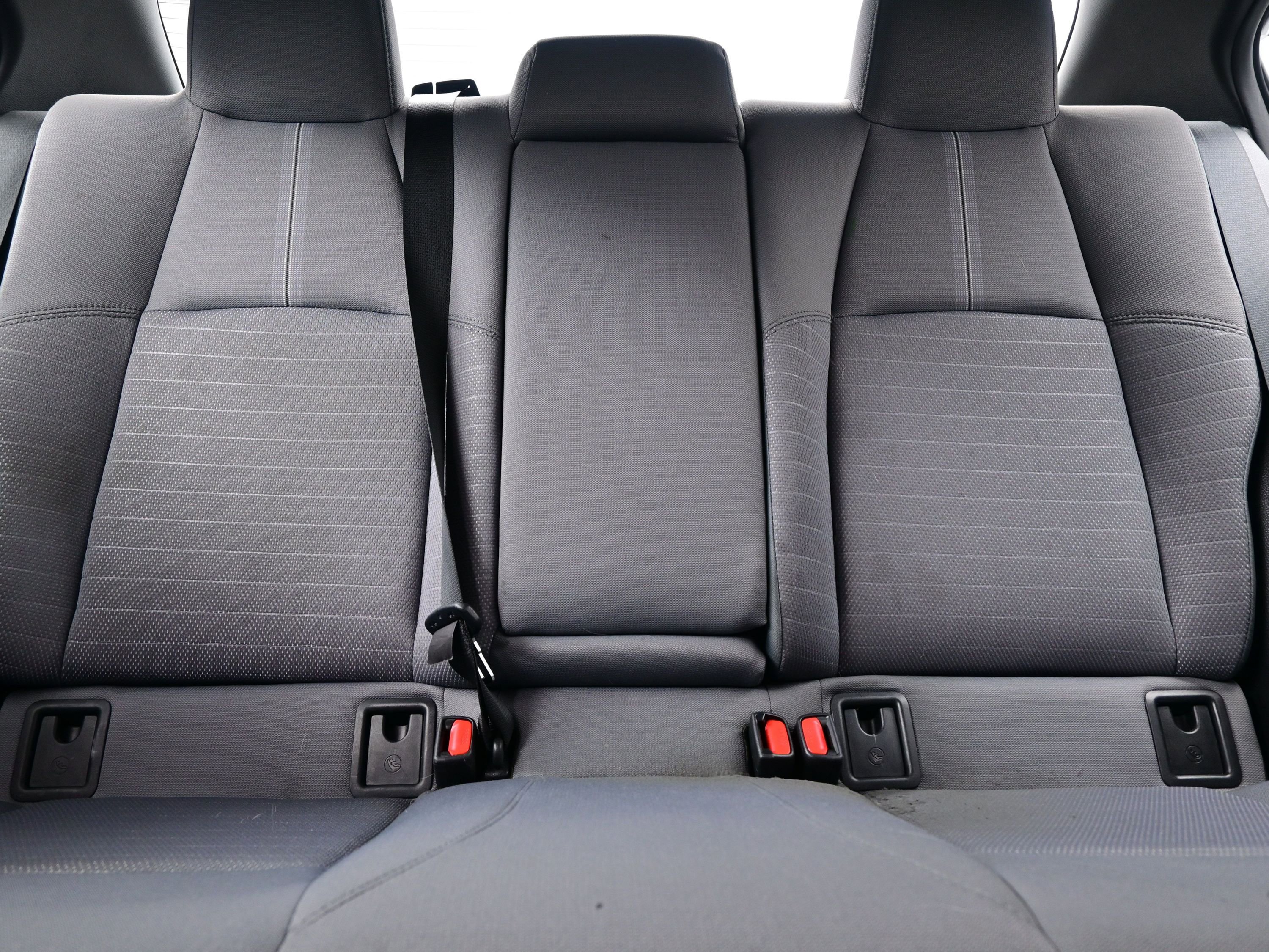 Used 2024 Toyota Corolla SE image 15