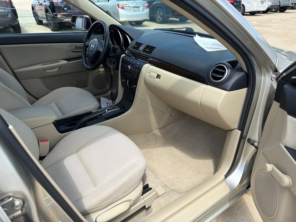Used 2008 MAZDA MAZDA3 i Sport FWD image 9