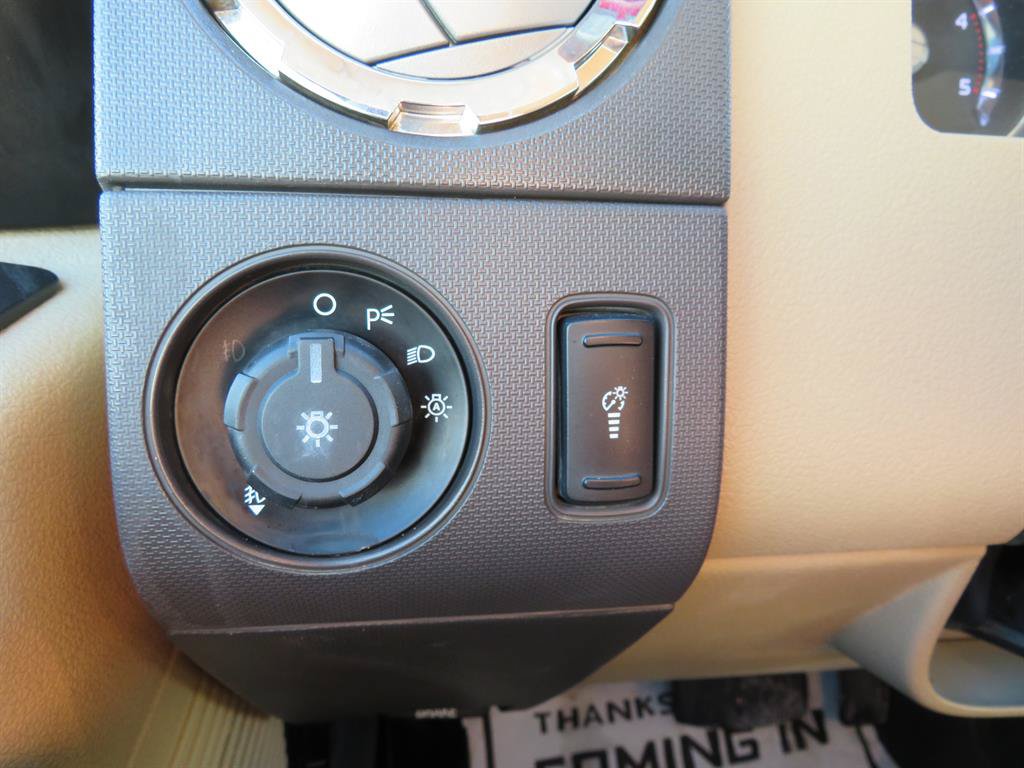Used 2015 Ford F350 XLT w/ XLT Value Package AWD/4WD image 17