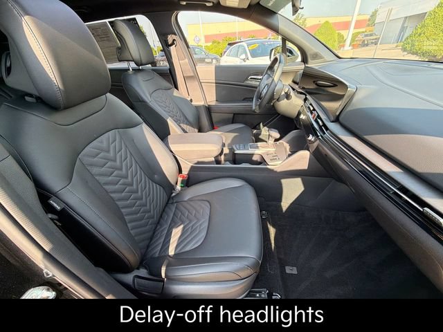 Certified 2026 Kia Sportage X-Line w/ X-Line Technology Package AWD/4WD image 35