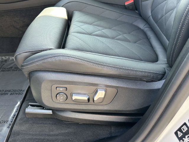 Used 2026 BMW X5 xDrive40i w/ Premium Package AWD/4WD image 26