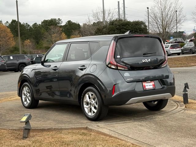 Used 2025 Kia Soul LX image 5