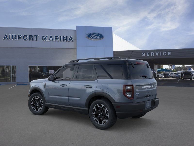 New 2024 Ford Bronco Sport Outer Banks w/ Tech Package AWD/4WD image 5