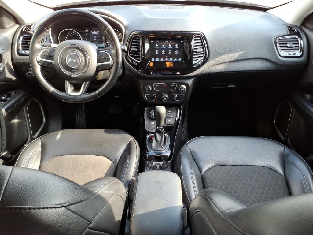 Used 2019 Jeep Compass Latitude AWD/4WD image 24