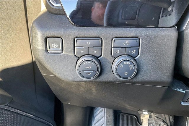 Used 2024 Chevrolet Silverado 2500 LT image 16