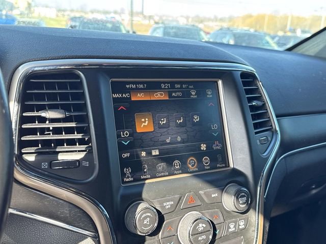 Used 2015 Jeep Grand Cherokee Limited w/ Trailer Tow Group IV image 21