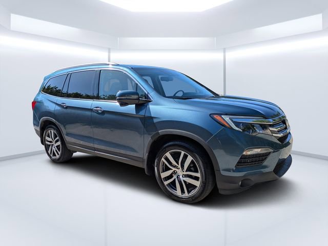 Used 2016 Honda Pilot Touring image 1