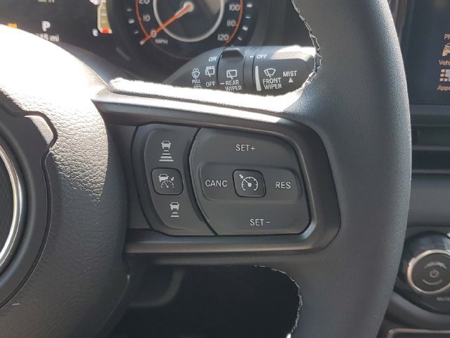 New 2026 Jeep Wrangler Unlimited Rubicon w/ Safety Group AWD/4WD image 22
