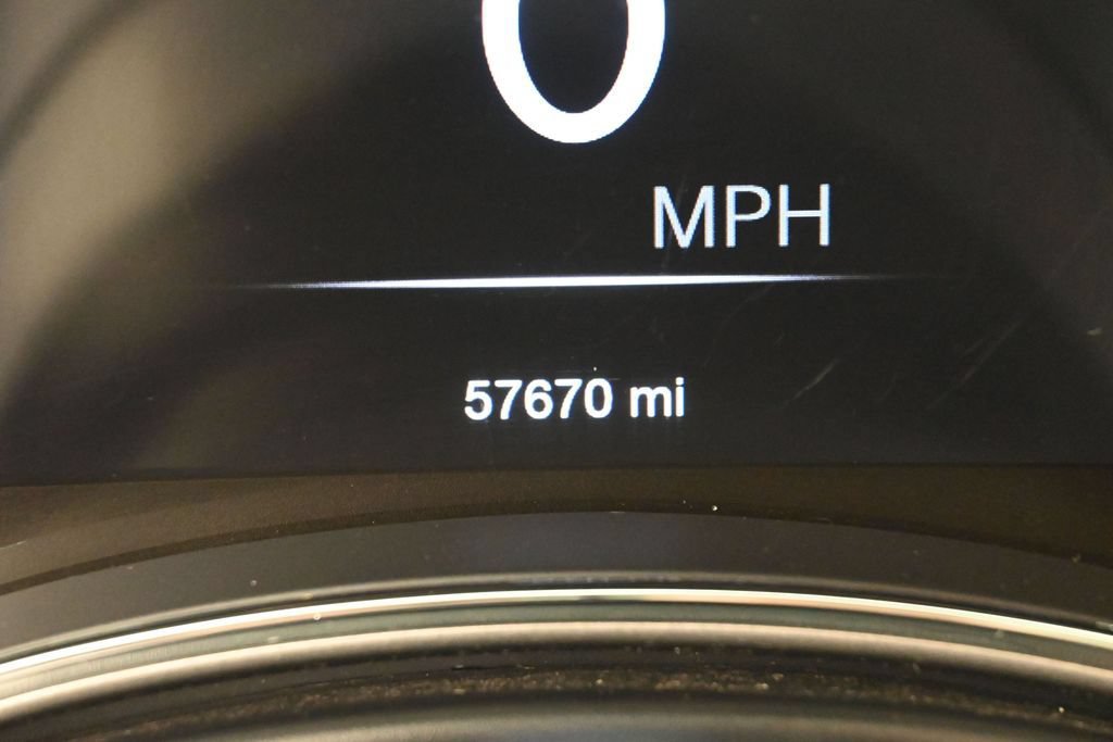 Used 2019 Jeep Grand Cherokee Limited w/ Trailer Tow Group IV AWD/4WD image 32
