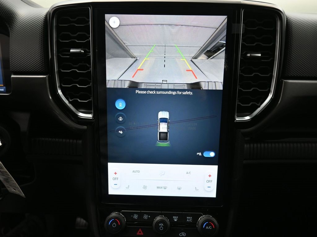 New 2025 Ford Ranger XLT w/ Equipment Group 301A High image 4