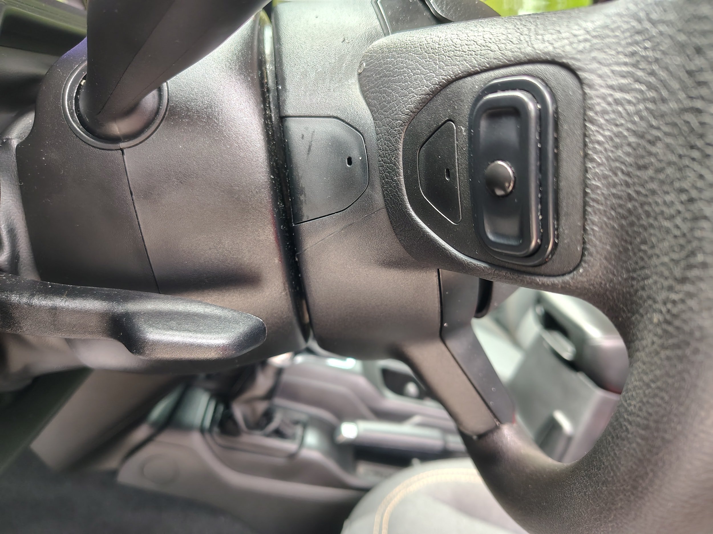 Used 2024 Jeep Gladiator Sport AWD/4WD image 21
