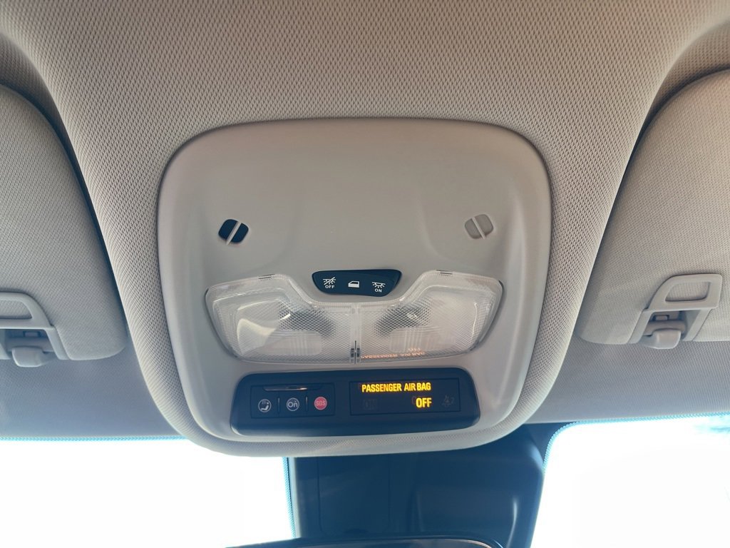 Certified 2022 Chevrolet TrailBlazer LT w/ Driver Confidence Package image 27