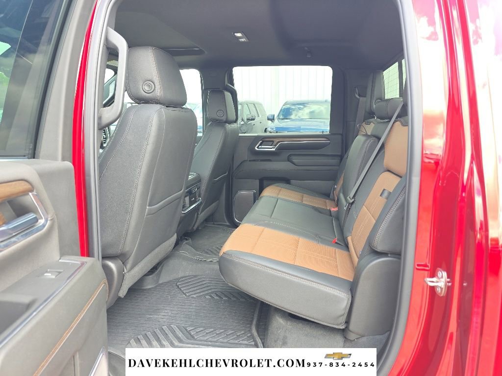 Used 2024 Chevrolet Silverado 3500 High Country w/ High Country Premium Package AWD/4WD image 33