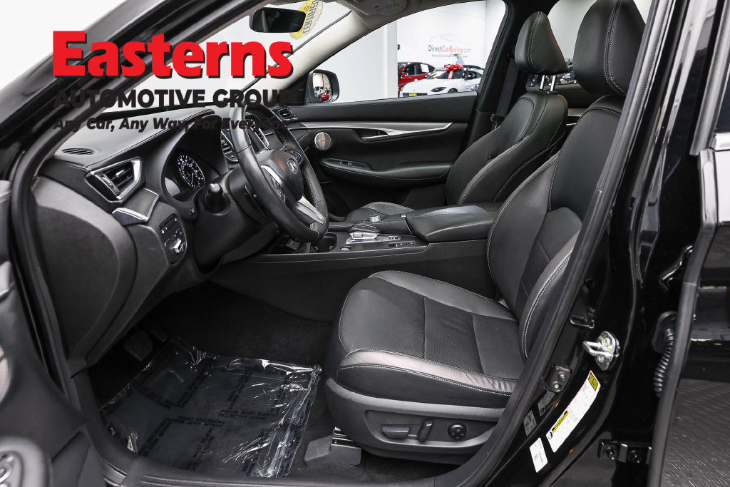 Used 2023 INFINITI QX50 Luxe AWD/4WD image 15