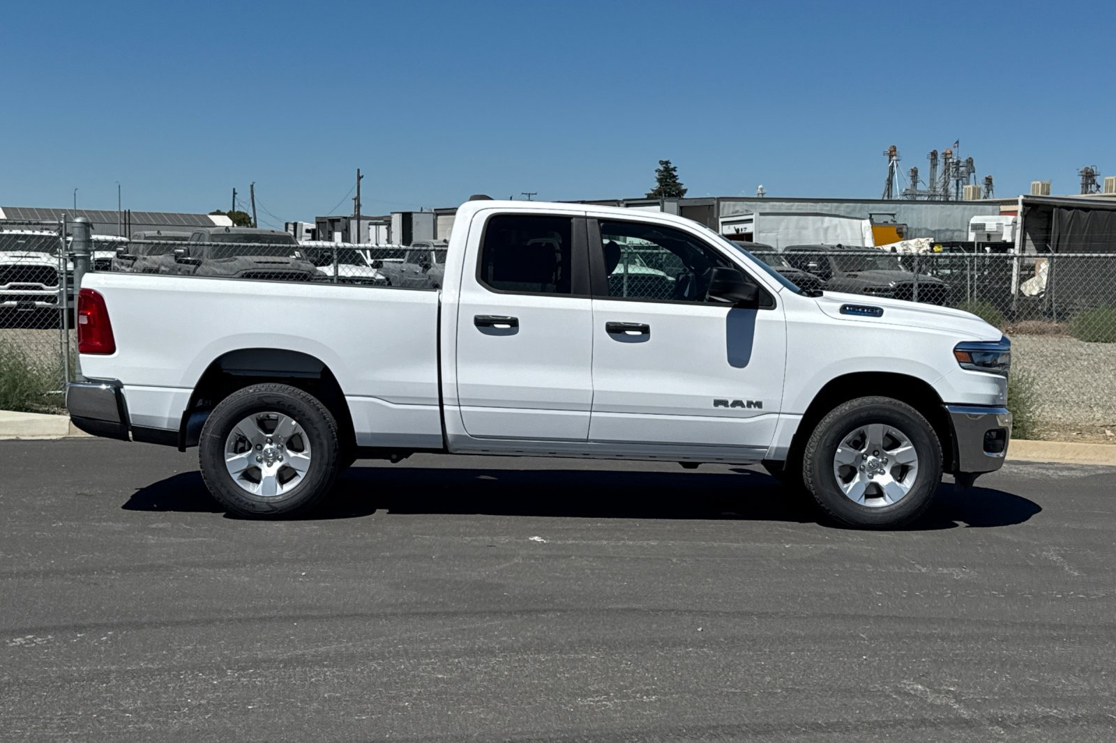 New 2026 RAM 1500 Big Horn AWD/4WD image 2