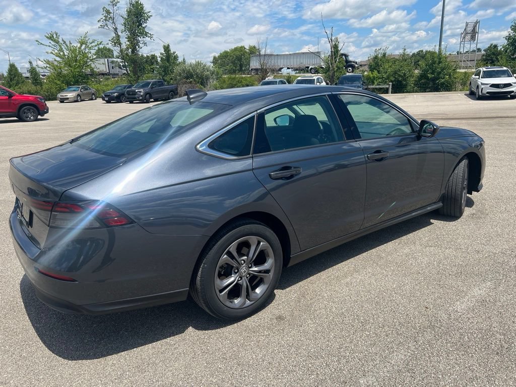 Used 2023 Honda Accord EX image 5