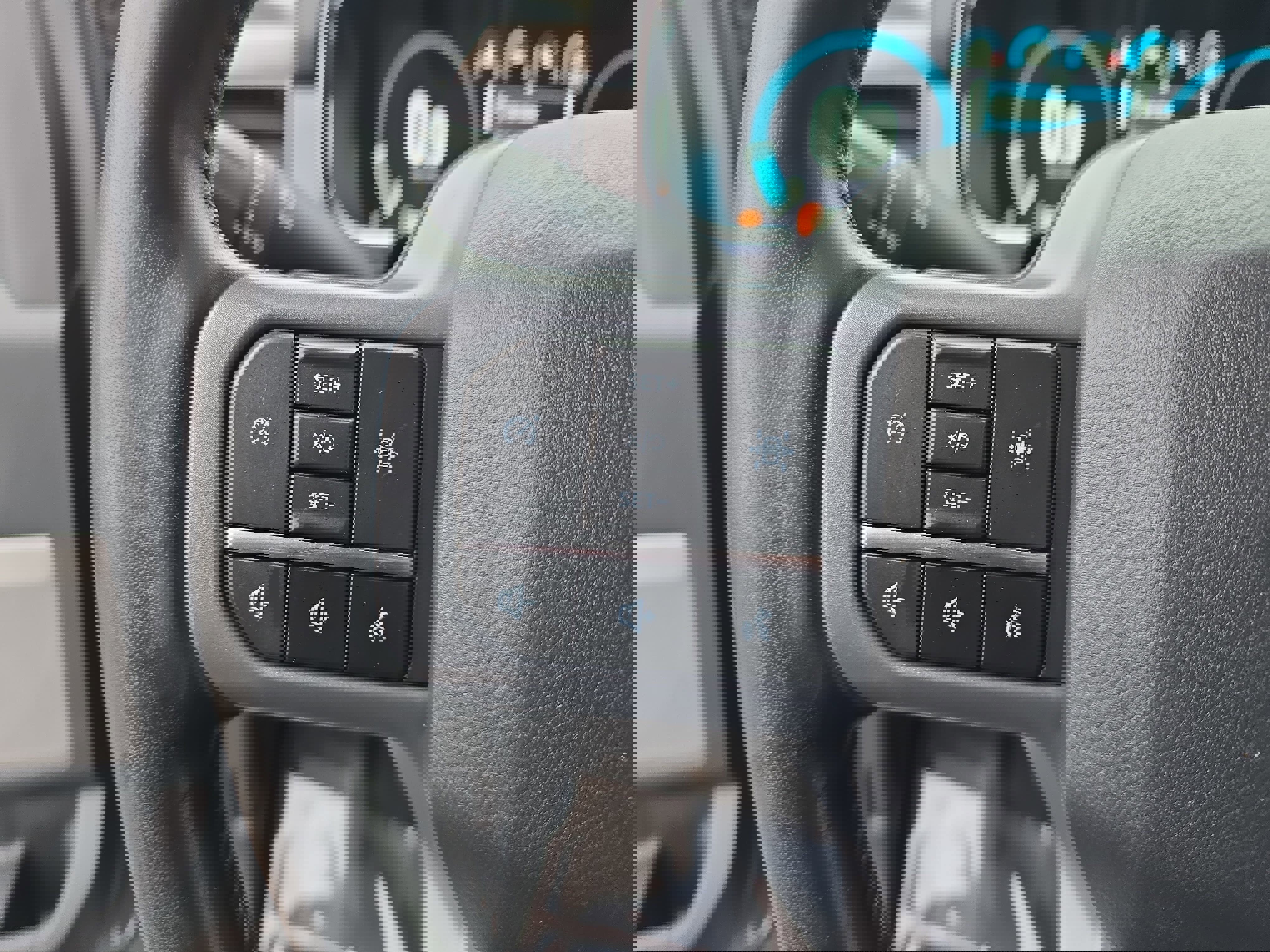 Used 2023 Ford F150 Lariat w/ Trailer Tow Package image 18