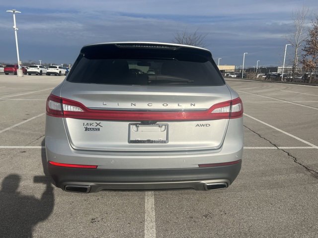 Used 2017 Lincoln MKX Reserve w/ Lincoln MKX Climate Package image 7