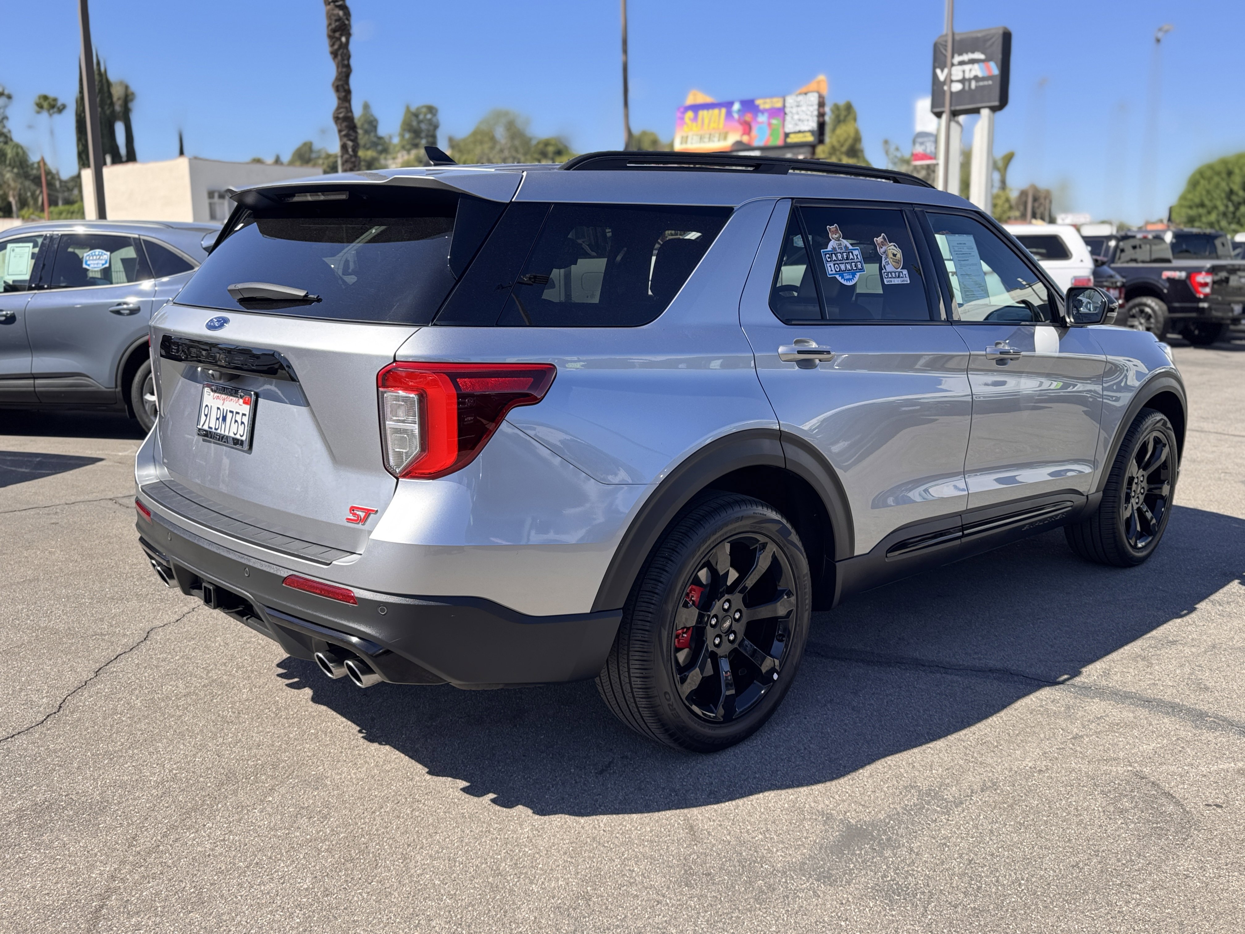 Certified 2024 Ford Explorer ST w/ Equipment Group 401A image 9