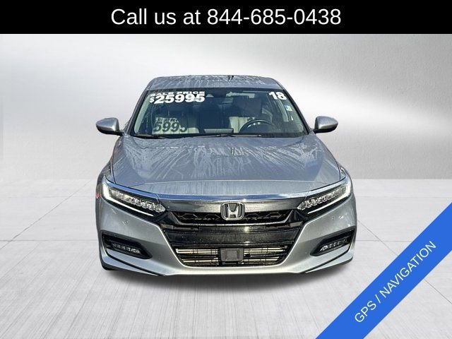 Used 2018 Honda Accord Touring image 2