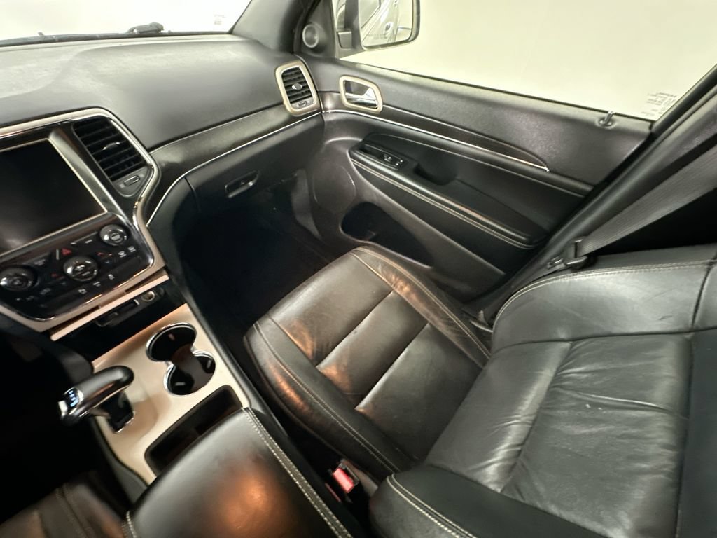 Used 2015 Jeep Grand Cherokee Limited RWD image 11