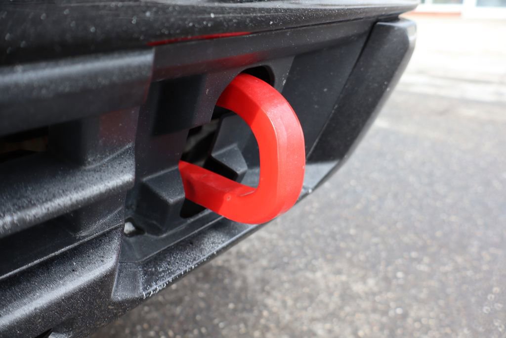 Used 2024 GMC Sierra 2500 AT4X image 10