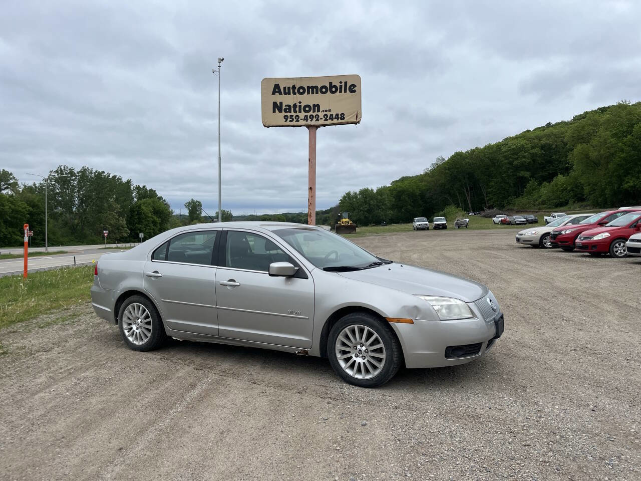 Used 2007 Mercury Milan Premier image 1