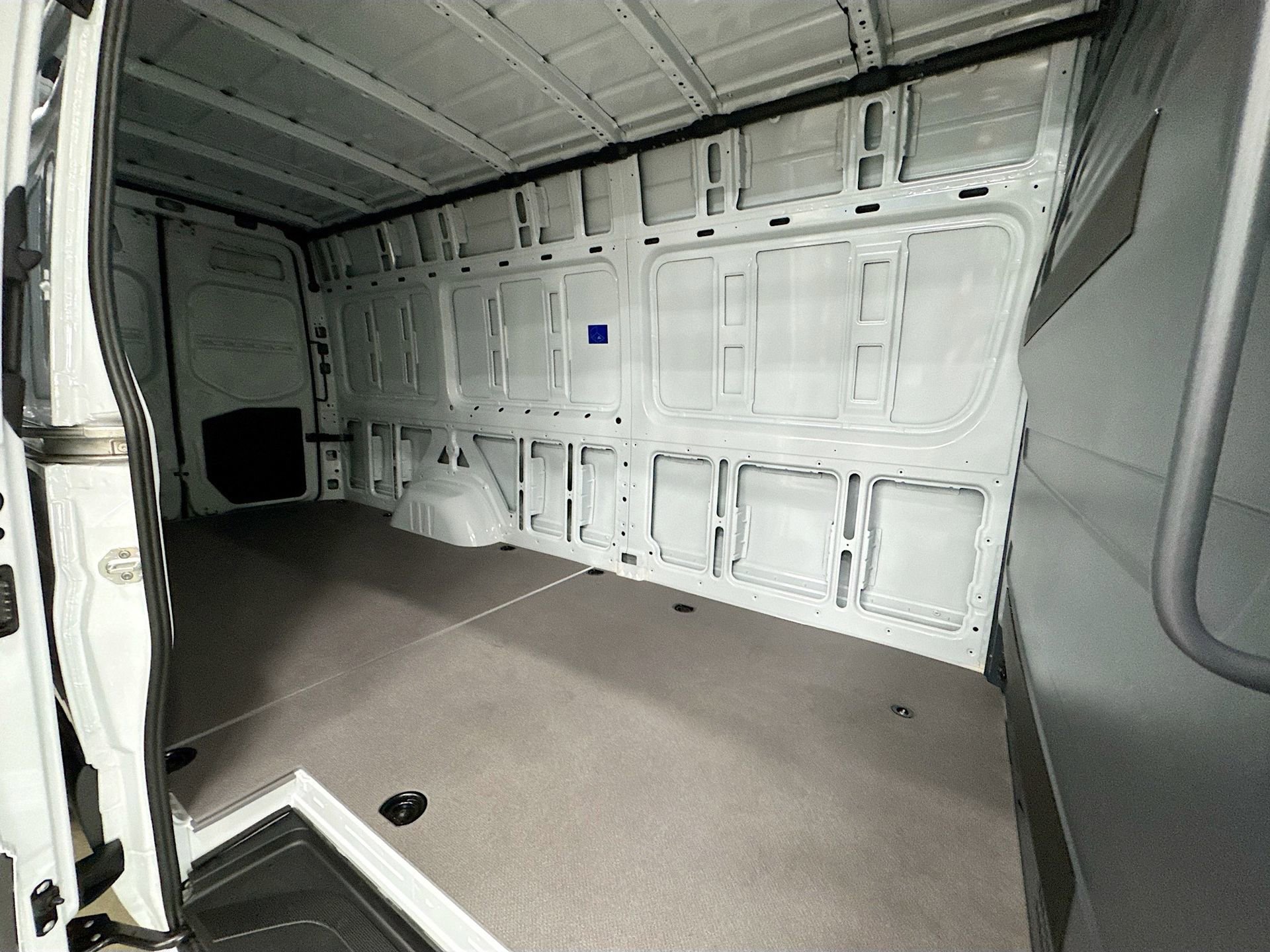 Used 2026 Mercedes-Benz Sprinter 2500 image 24