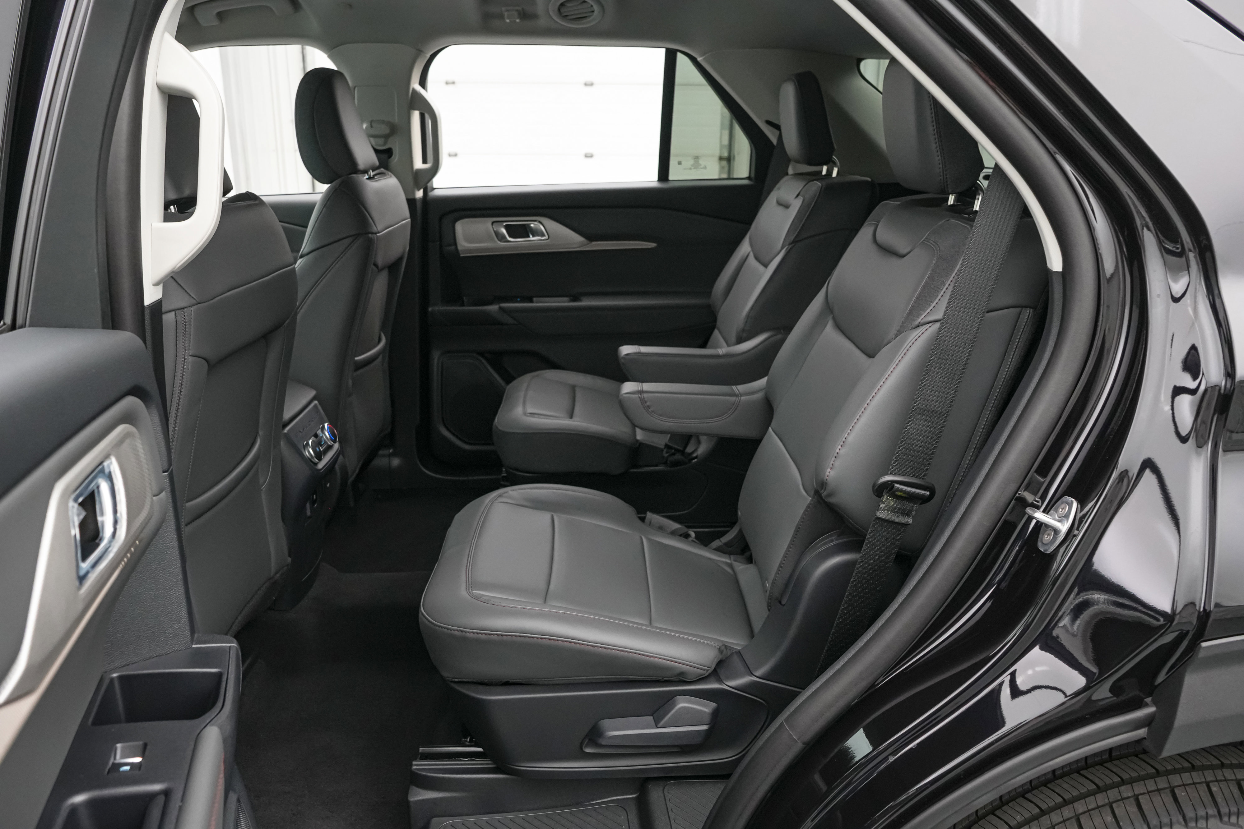 New 2026 Ford Explorer Active AWD/4WD image 20