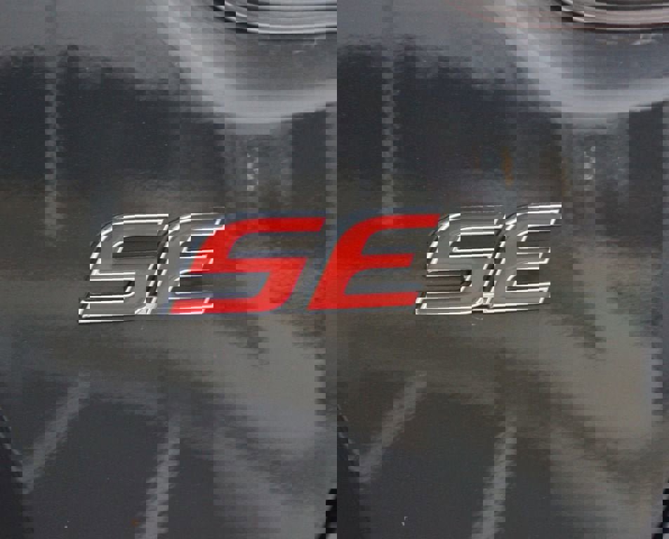 Certified 2025 Toyota Corolla SE image 17