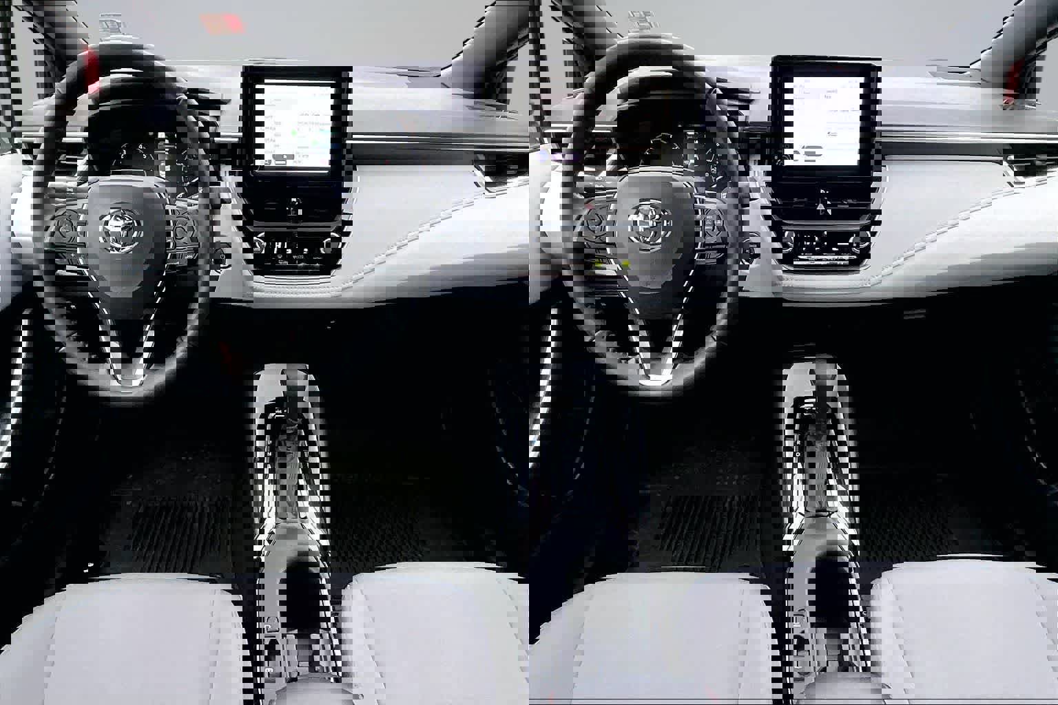 Used 2025 Toyota Corolla SE w/ Convenience Package FWD image 10