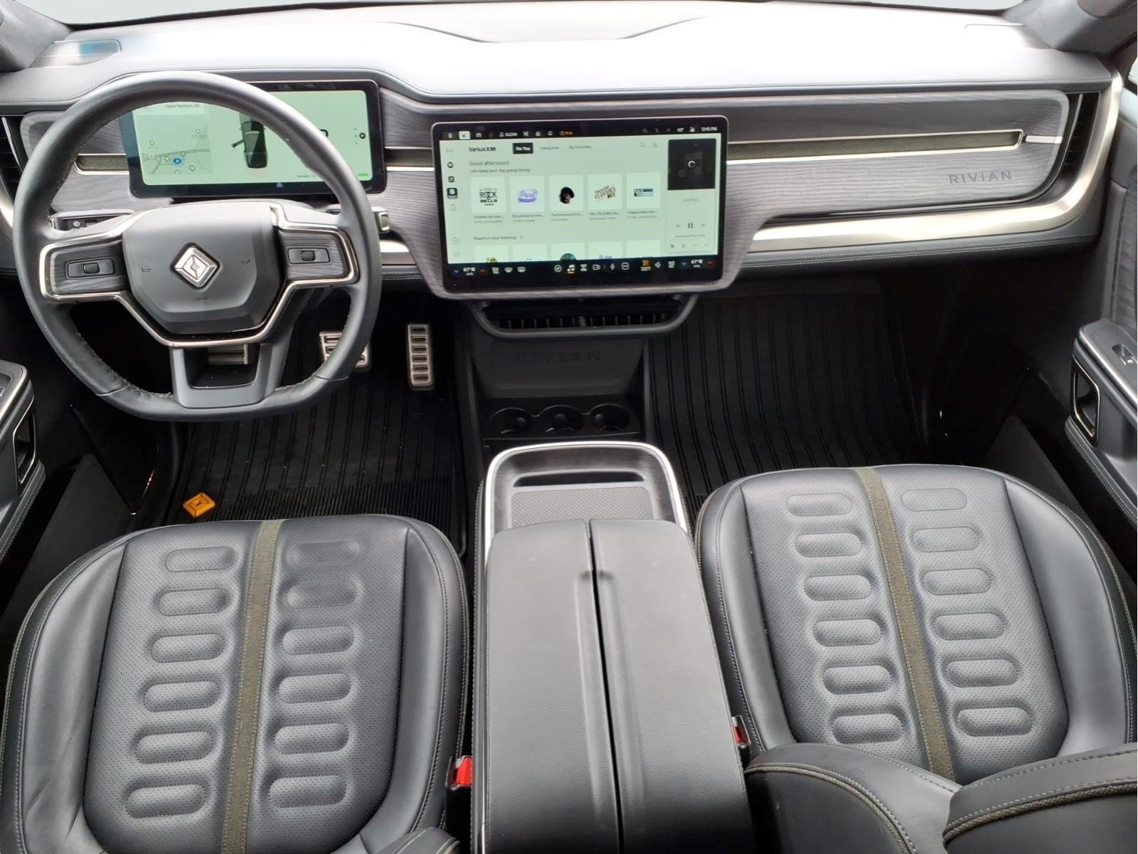 Used 2024 Rivian R1S Adventure Dual AWD/4WD image 9