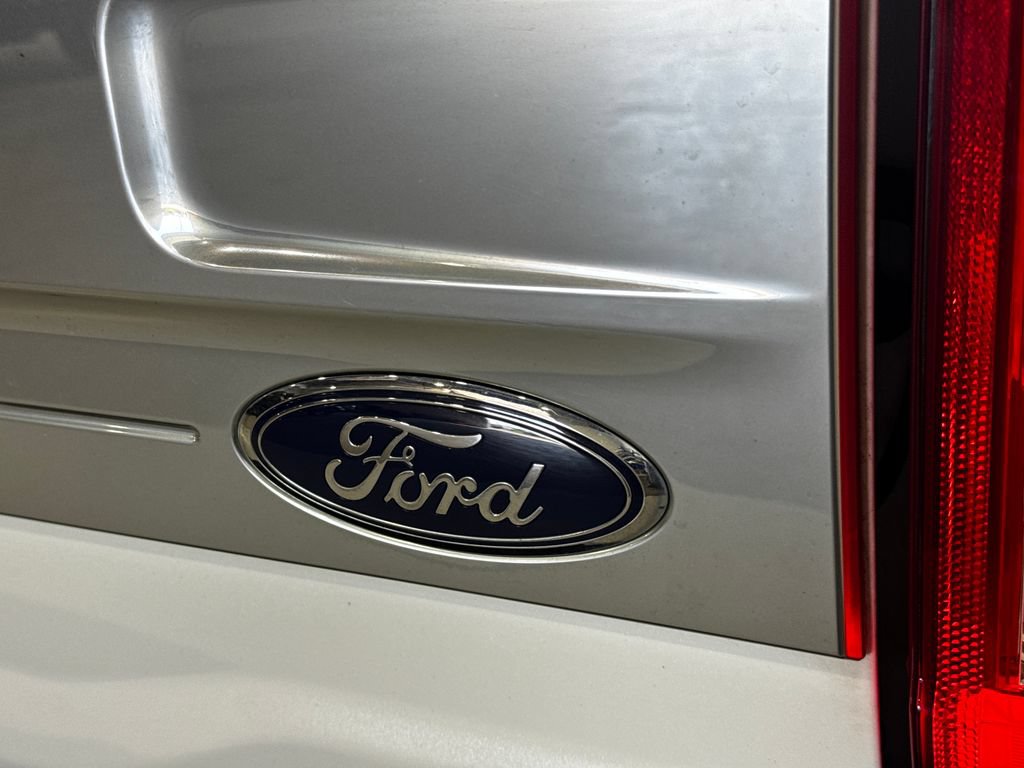 Used 2021 Ford F150 Platinum w/ FX4 Off-Road Package AWD/4WD image 35