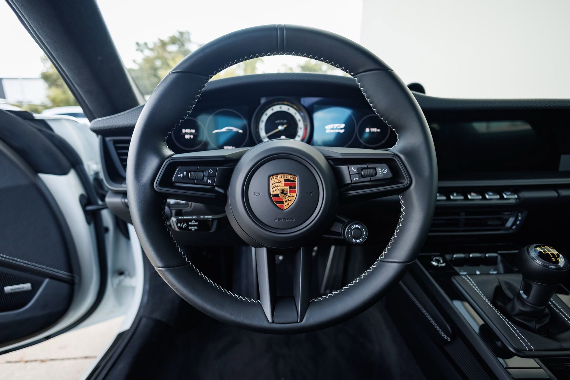 Used 2022 Porsche 911 GT3 image 40