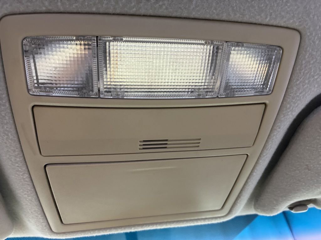 Used 2011 Toyota Camry LE w/ LE Extra-Value Pkg image 25