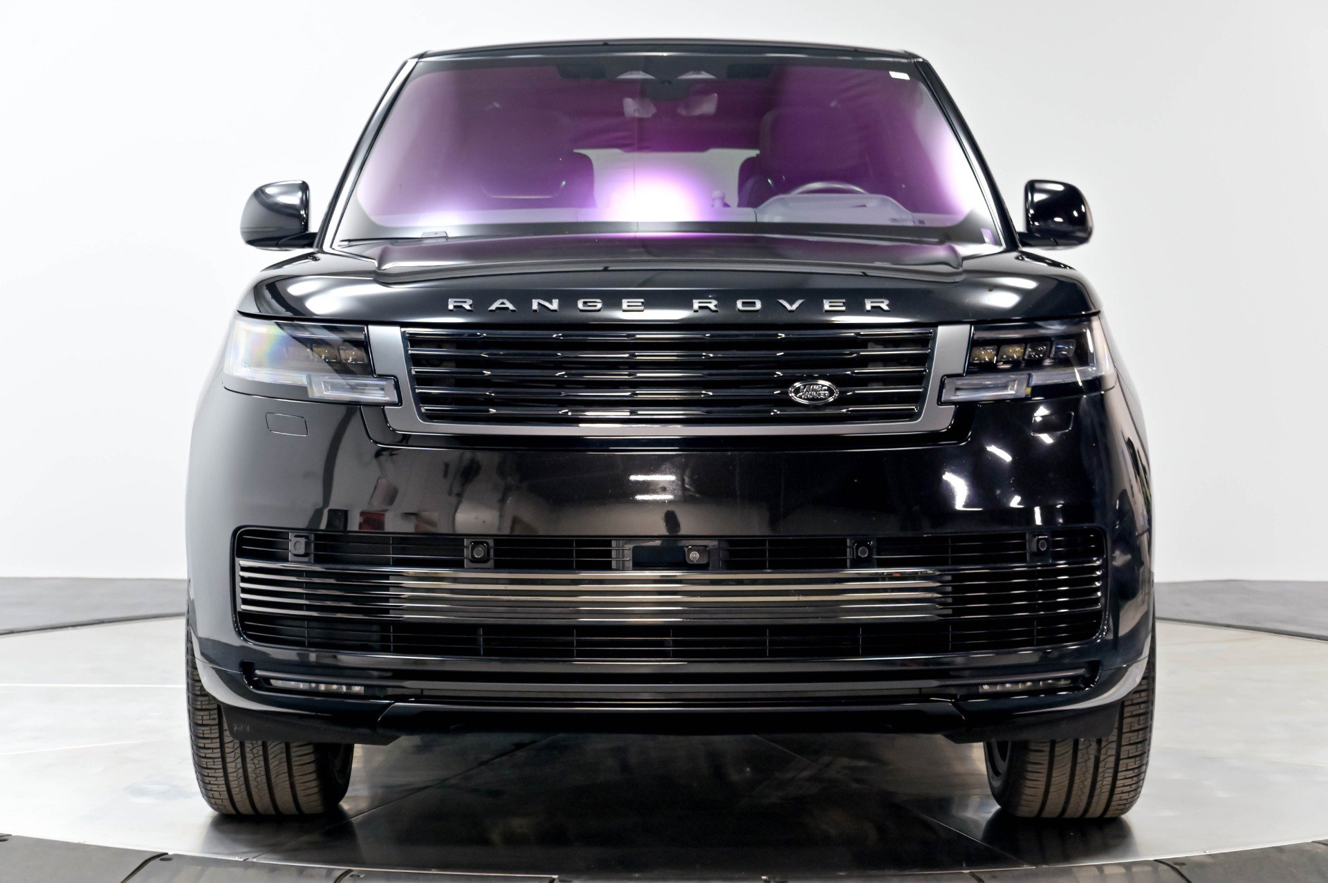 Used 2023 Land Rover Range Rover SV AWD/4WD image 53