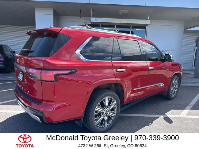 Used 2023 Toyota Sequoia Capstone AWD/4WD image 6